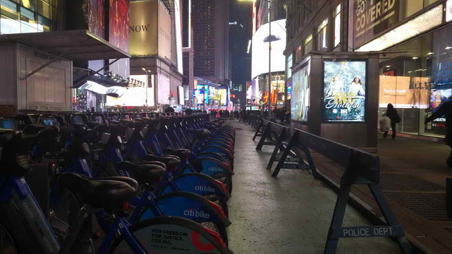 NYC_2017-11-23 21-28-38_CELL_20171123_212839